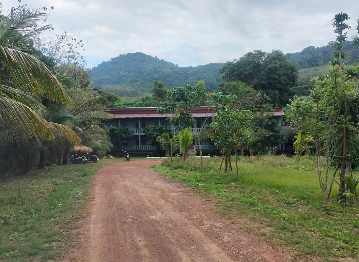 Lanta Miami Resort - Sha Extra Plus Ko Lanta Hotel